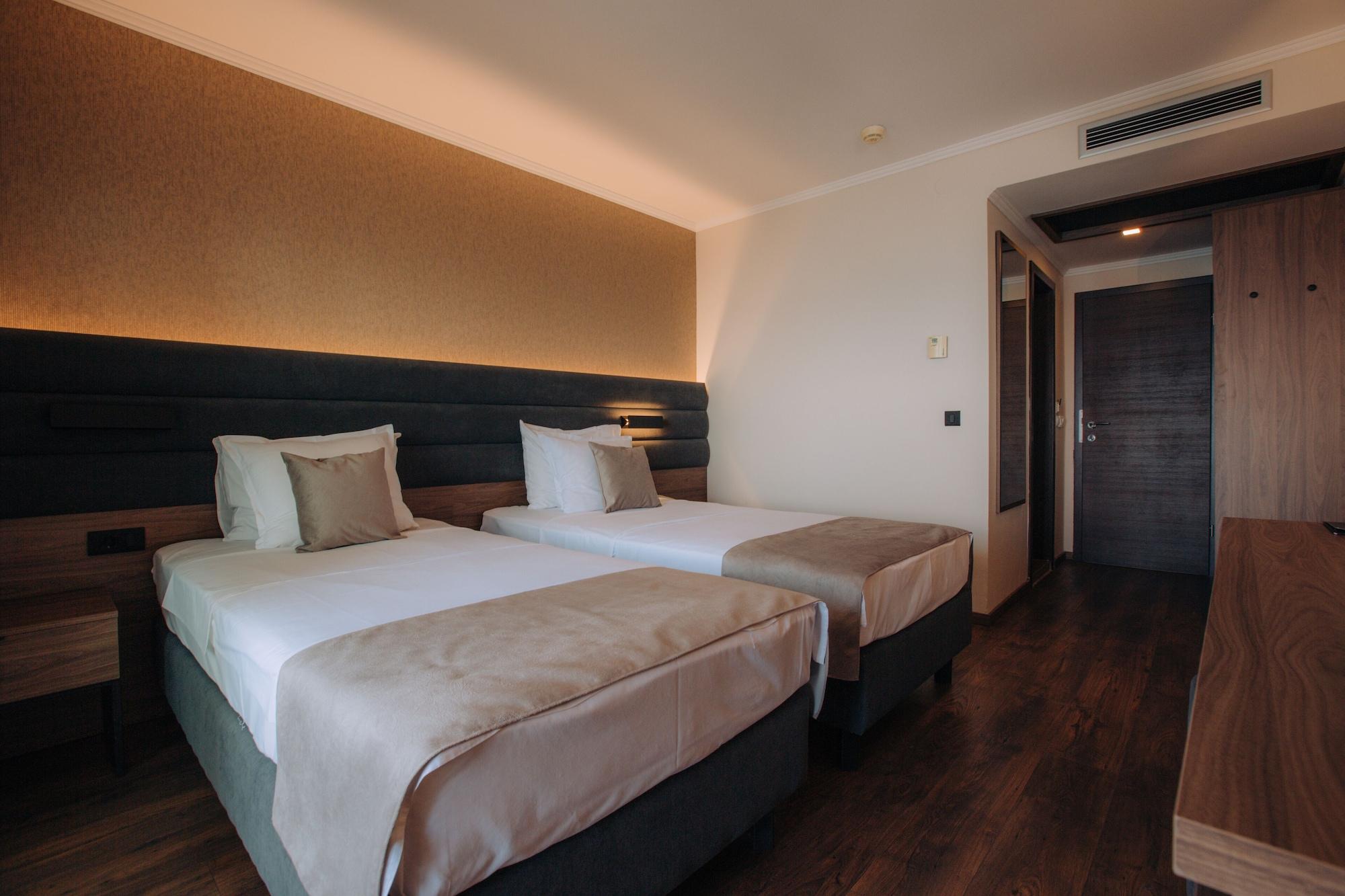 Inex Olgica Hotel & Spa Ohrid Exteriör bild