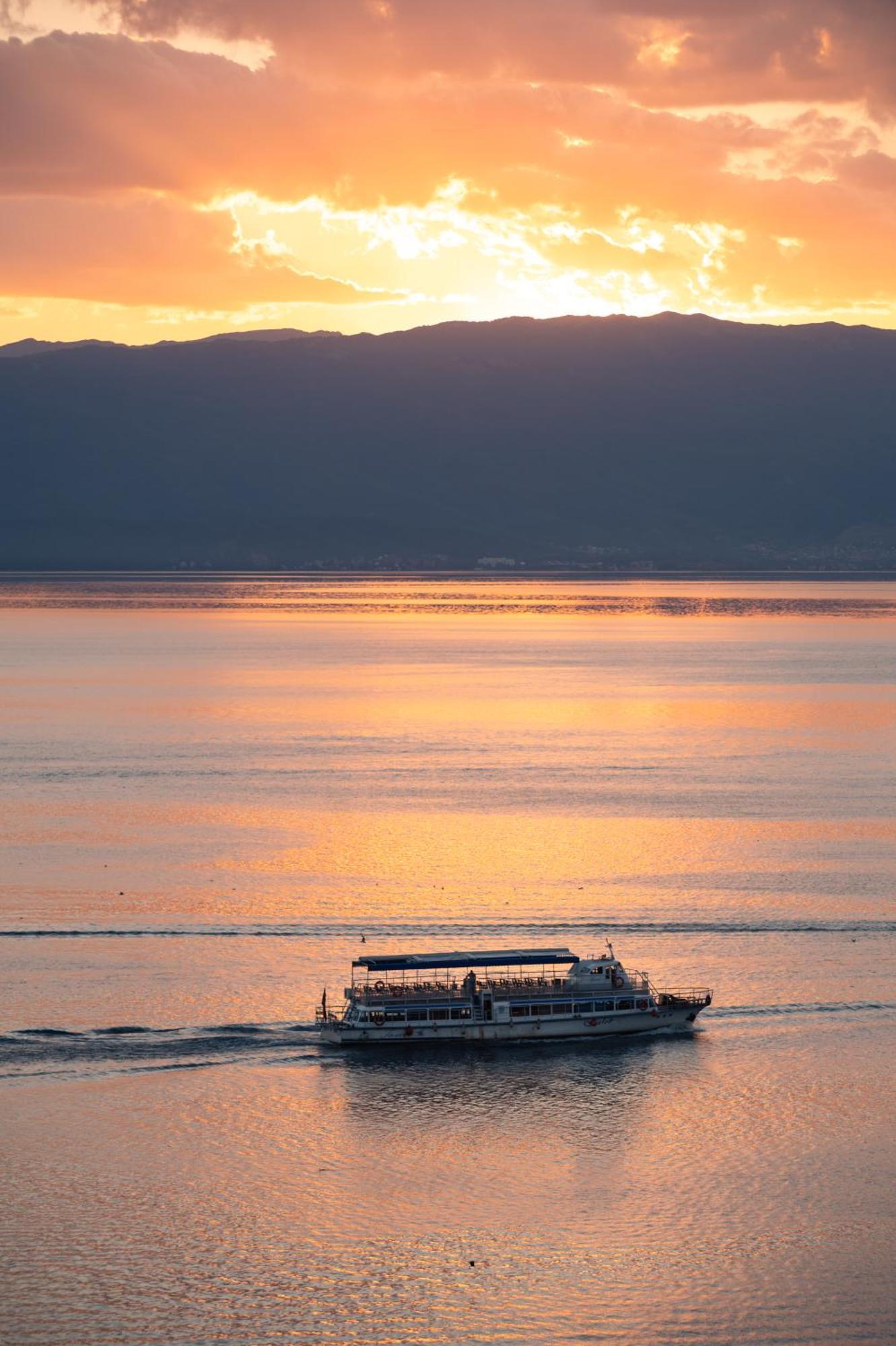 Inex Olgica Hotel & Spa Ohrid Exteriör bild